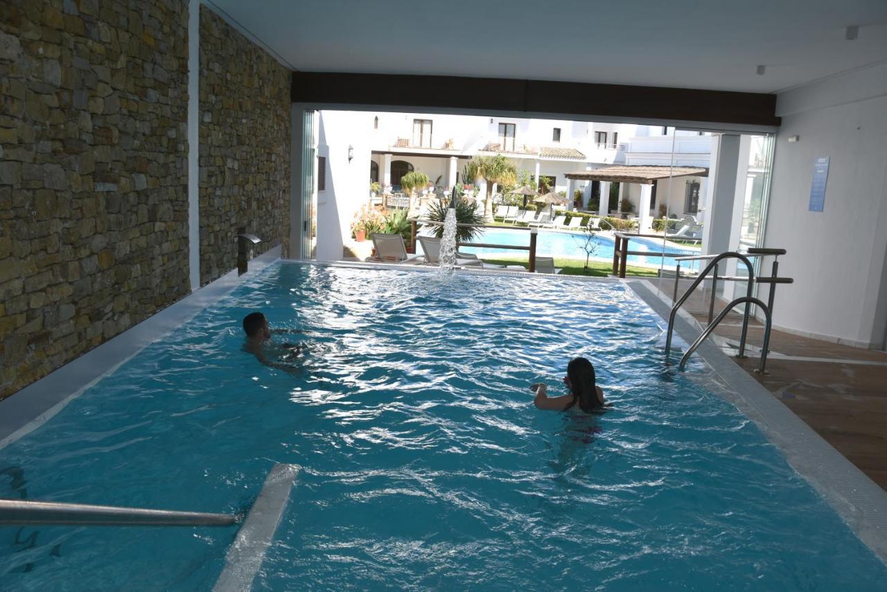 Hotel Dona Lola Zahara Zahara de los Atunes Exterior photo