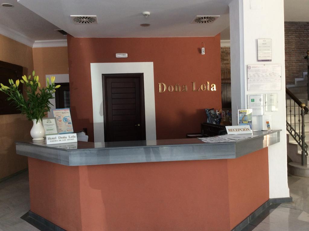 Hotel Dona Lola Zahara Zahara de los Atunes Exterior photo
